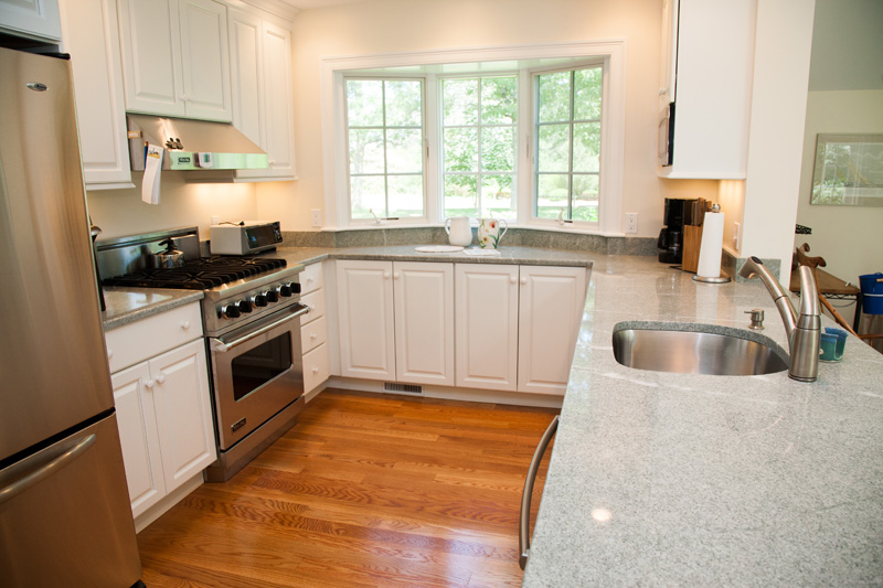 Stello Construction, Inc. Builders and Remodeling - Kitchen Remodel