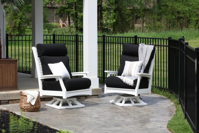 http://204.12.24.40/admin/modules/inventory/images/145/290/Classic%20Terrace%20High%20Back%20Swivel%20Rockers%20-%20White%20with%20Canvas%20Black%20Cushions.jpg
